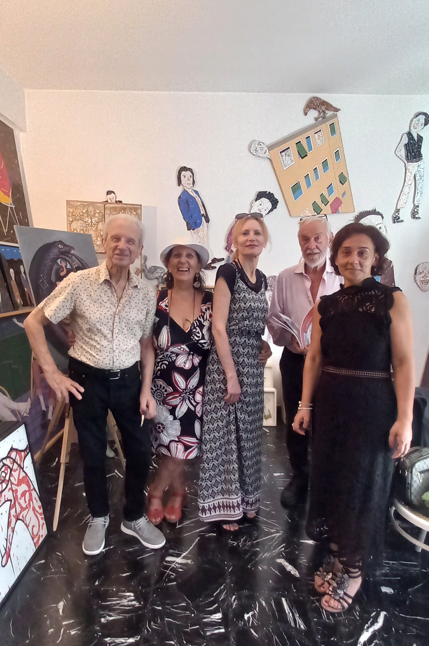 “Figure e Follie”: quattro artisti e sensibilità espressive diverse in dialogo nello Studio d’arte di Mauro Molinari